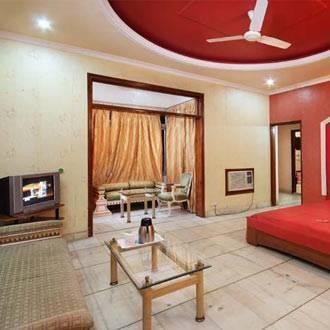 Mandakini Kanpur Bagian luar foto