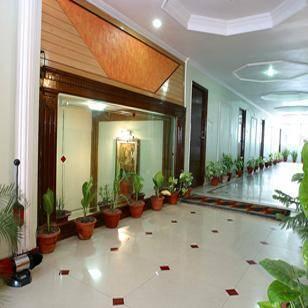 Mandakini Kanpur Bagian luar foto
