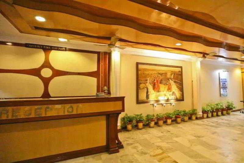 Mandakini Kanpur Bagian luar foto